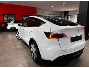 
										TESLA MODEL Y TRACCION TRASERA RWD full									