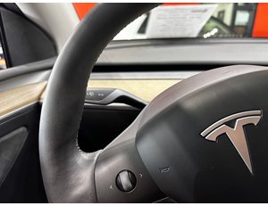 
										TESLA MODEL Y TRACCION TRASERA RWD full									
