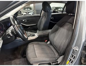 
										BMW SERIE 3 330E full									