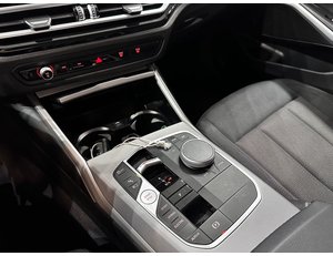 
										BMW SERIE 3 330E full									