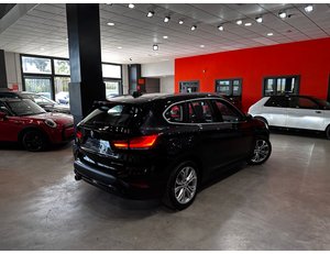 
										BMW X1 XDRIVE18D full									