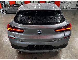 
										BMW X2 XDRIVE25E AUTO full									