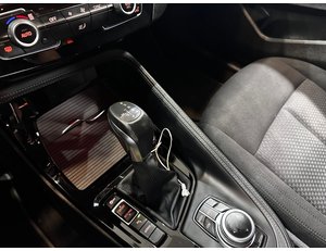 
										BMW X2 XDRIVE25E AUTO full									