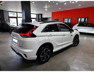 
										MITSUBISHI ECLIPSE CROSS 2.4 PHEV KAITEKI+ AUTO 4WD full									