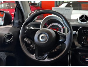 
										SMART FORTWO 60KW(81CV) EQ COUPE full									