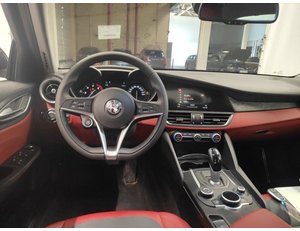 
										ALFA ROMEO GIULIA 2.2 DIESEL 140KW (190CV) EXECUTIVE AT full									