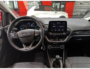
										FORD FIESTA 1.0 ECOBOOST 70KW (95CV) ST-LINE S-S 5P ES EL MODELO 1.0ECOBOOST 75CV TITANIUM full									