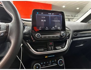 
										FORD FIESTA 1.0 ECOBOOST 70KW (95CV) ST-LINE S-S 5P ES EL MODELO 1.0ECOBOOST 75CV TITANIUM full									