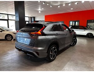 
										MITSUBISHI ECLIPSE CROSS 2.4 PHEV KAITEKI+ AUTO 4WD full									
