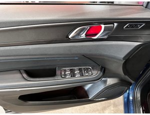 
										LYNK & CO 01 1.5 PHEV 6.6KW full									