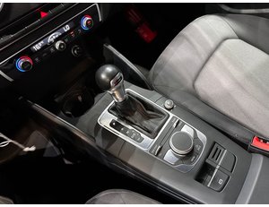 
										AUDI A3 30 TDI 85KW (116CV) S TRONIC SPORTBACK full									