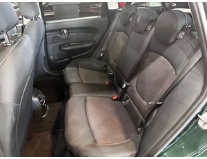 
										MINI CLUBMAN COOPER D full									