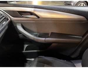 
										BMW X3 SDRIVE18D full									