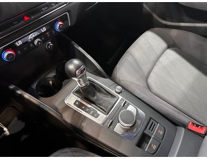 
										AUDI A3 SPORTBACK 35 TFSI 110KW (150CV) S TRONIC full									