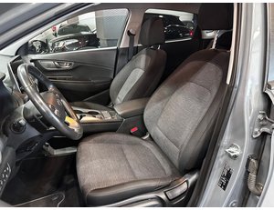 
										HYUNDAI KONA 100KW EV TECNO 2C full									