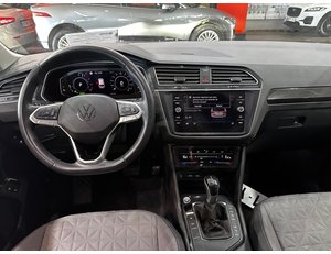 
										VOLKSWAGEN TIGUAN LIFE 1.4 TSI EHYBRID 180KW (245CV) DSG full									