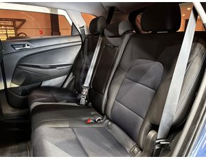 
										HYUNDAI TUCSON 1.6 GDI BLUEDRIVE ESSENCE 4X2 full									