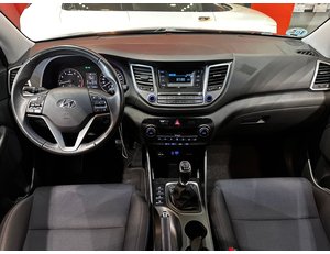 
										HYUNDAI TUCSON 1.6 GDI BLUEDRIVE ESSENCE 4X2 full									