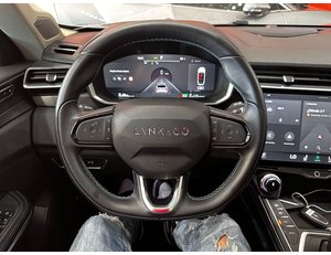 
										LYNK & CO 01 1.5 PHEV 6.6KW full									