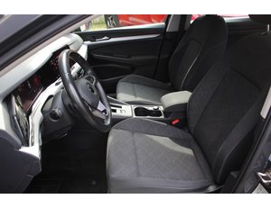 
										VOLKSWAGEN GOLF LIFE 1.0 ETSI 81KW (110CV) DSG full									