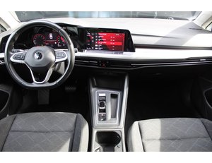 
										VOLKSWAGEN GOLF LIFE 1.0 ETSI 81KW (110CV) DSG full									