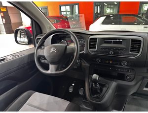 
										CITROEN JUMPY 1.5BLUEHDI 120CV COMBI XL full									