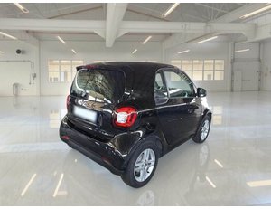 
										SMART FORTWO 60KW(81CV) EQ COUPE full									