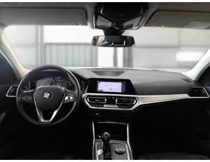 
										BMW SERIE 3 330E XDRIVE TOURING full									