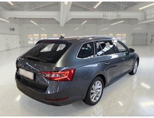 
										SKODA SUPERB COMBI STYLE 1.4 TSI IV P-HEV DSG full									
