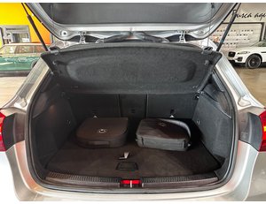 
										MERCEDES BENZ CLASE A MERCEDES A 250 E full									