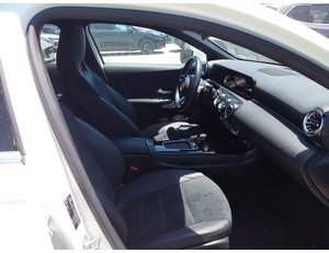 
										MERCEDES BENZ CLASE A MERCEDES A 250 E full									