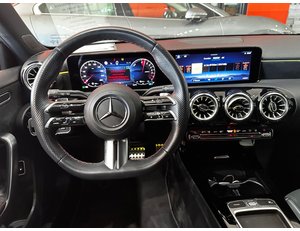 
										MERCEDES BENZ CLASE A MERCEDES A 250 E full									