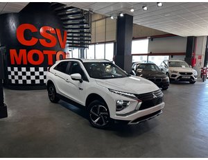 
										MITSUBISHI ECLIPSE CROSS 2.4 PHEV KAITEKI AUTO 4WD full									