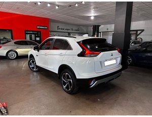 
										MITSUBISHI ECLIPSE CROSS 2.4 PHEV KAITEKI AUTO 4WD full									