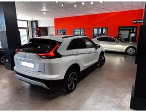
										MITSUBISHI ECLIPSE CROSS 2.4 PHEV KAITEKI AUTO 4WD full									