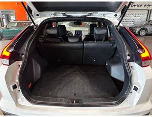 
										MITSUBISHI ECLIPSE CROSS 2.4 PHEV KAITEKI AUTO 4WD full									