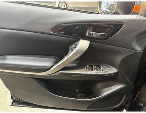 
										MITSUBISHI ECLIPSE CROSS 2.4 PHEV KAITEKI+ AUTO 4WD full									