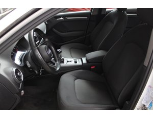 
										AUDI A3 1.5 TFSI 110KW (150CV) COD EVO full									