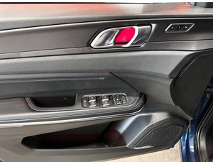
										LYNK & CO 01 1.5 PHEV 6.6KW full									