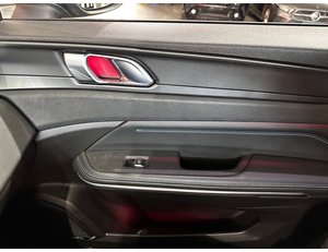 
										LYNK & CO 01 1.5 PHEV 6.6KW full									