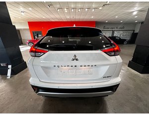 
										MITSUBISHI ECLIPSE CROSS PHEV KAITEKI+ 4WD full									