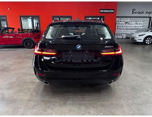 
										BMW SERIE 3 320E full									