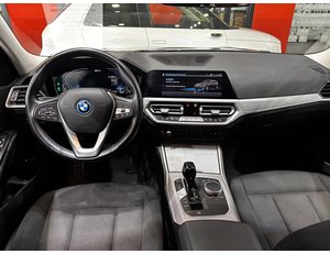 
										BMW SERIE 3 320E full									