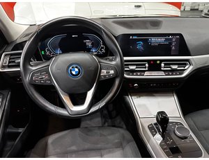 
										BMW SERIE 3 320E full									