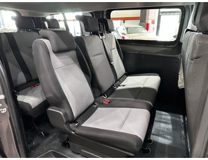 
										CITROEN JUMPY 1.5BLUEHDI 120CV COMBI XL full									