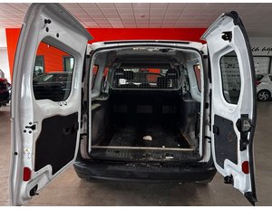 
										RENAULT KANGOO COMBI 1.5DCI 95CV MAXI 4PLAZAS full									