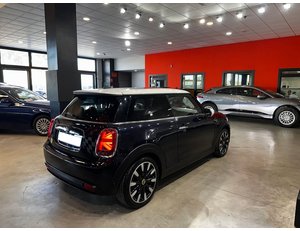 
										MINI MINI COOPER SE full									