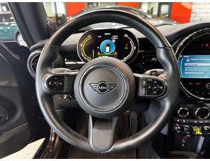 
										MINI MINI COOPER SE full									