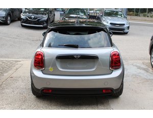 
										MINI MINI COOPER SE full									