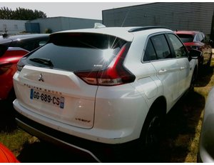 
										MITSUBISHI ECLIPSE CROSS 2.4 PHEV KAITEKI AUTO 4WD full									
